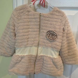 Faux Fur beige cream zip up jacket size 6
